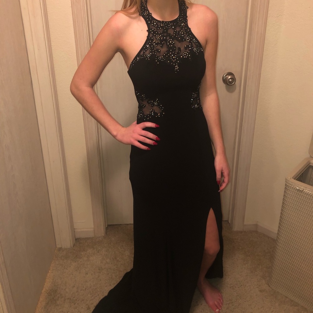 Black prom dress